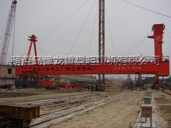 120噸造船門機(jī)安裝現(xiàn)場 